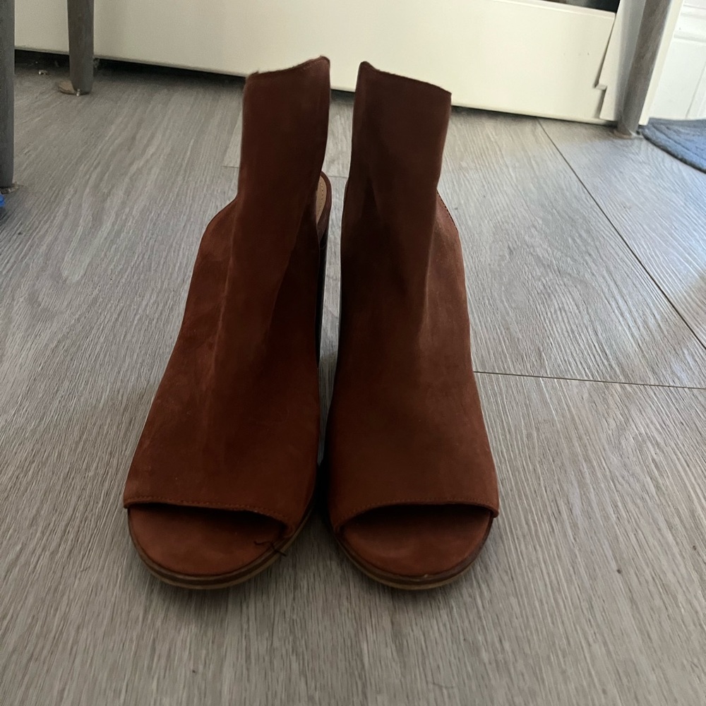 Steve Madden heels